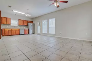 1702 Singleton Ave, Austin, TX 78702 - Photo 8