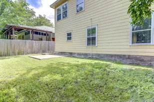 1702 Singleton Ave, Austin, TX 78702 - Photo 26