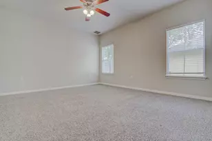 1702 Singleton Ave, Austin, TX 78702 - Photo 22