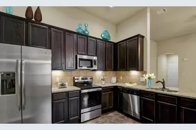 337 Emma Drive #337, New Braunfels, TX 78130 - Photo 2