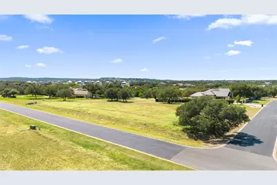 25801 Cliff Cove, Spicewood, TX 78669 - Photo 16