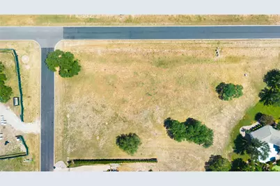 25801 Cliff Cove, Spicewood, TX 78669 - Photo 4