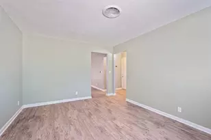 5504 Coventry Ln, Austin, TX 78723 - Photo 10