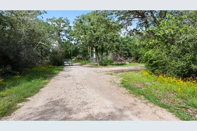 20311 Ed Acklin Road, Manor, TX 78653 - Photo 36