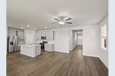 121 Greenway Lane, Georgetown, TX 78628 - Photo 4