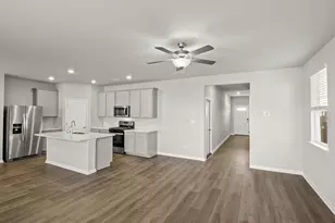 121 Greenway Ln, Georgetown, TX 78628 - Photo 4