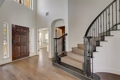 16012 Spillman Ranch Loop, Austin, TX 78738 - Photo 6