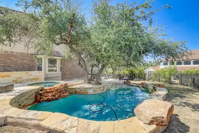 16012 Spillman Ranch Loop, Austin, TX 78738 - Photo 2