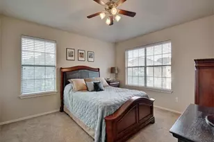 1310 W Parmer Ln, Austin, TX 78727 - Photo 16