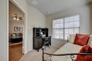 1310 W Parmer Ln, Austin, TX 78727 - Photo 22