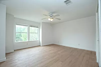 716 Honeysuckle Drive, Leander, TX 78641 - Photo 10