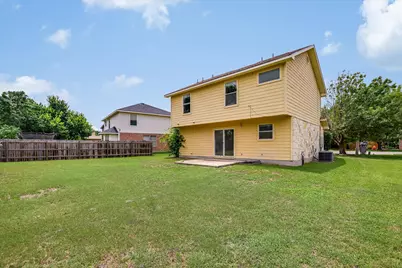 716 Honeysuckle Drive, Leander, TX 78641 - Photo 20