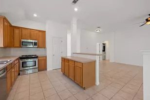 9201 La Siesta Bend, Austin, TX 78749 - Photo 10