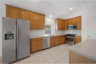 9201 La Siesta Bend, Austin, TX 78749 - Photo 14
