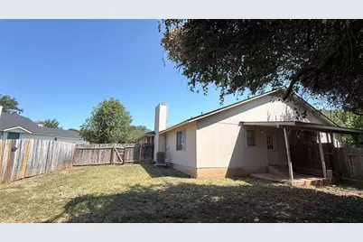 2301 Whitlow Cove, Round Rock, TX 78681 - Photo 30