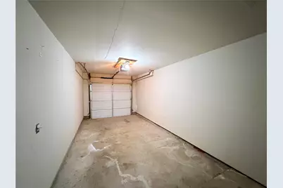 2301 Whitlow Cove, Round Rock, TX 78681 - Photo 28