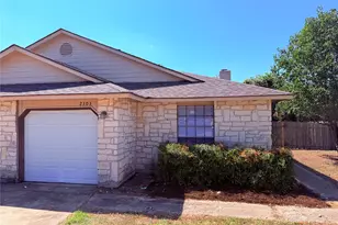 2301 Whitlow Cove, Round Rock, TX 78681 - Photo 2