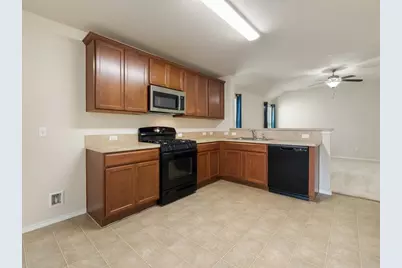 6908 Ferrystone Pass, Del Valle, TX 78617 - Photo 6