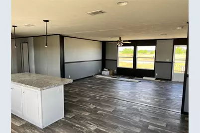 124 Galle Estates Circle, Kingsbury, TX 78638 - Photo 8