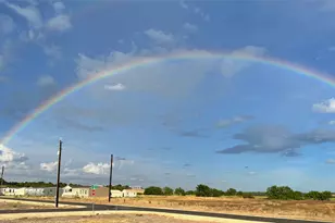 124 Galle Ests Cir, Kingsbury, TX 78638 - Photo 4