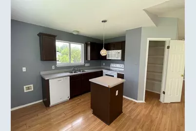 2501 Willow Way, Round Rock, TX 78664 - Photo 8