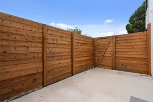 1206 Hollow Creek Dr, Austin, TX 78704 - Photo 24