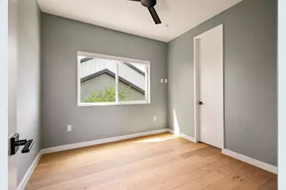 605 Brentwood Street #1, Austin, TX 78752 - Photo 28