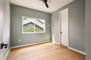 605 Brentwood St, Austin, TX 78752 - Photo 28