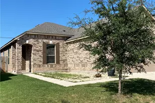 712 Estes Park, Taylor, TX 76574 - Photo 2