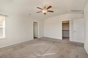 130 Greenspire Ln, Hutto, TX 78634 - Photo 16