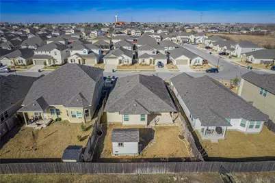 130 Greenspire Lane, Hutto, TX 78634 - Photo 34
