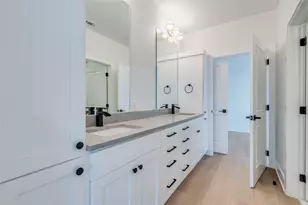 3000 Duval St, Austin, TX 78705 - Photo 14