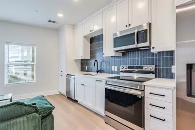 3000 Duval Street #207, Austin, TX 78705 - Photo 8