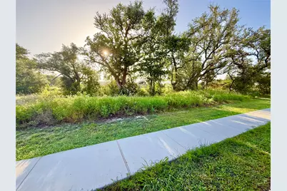 392 Blue Sage Drive, Leander, TX 78641 - Photo 2