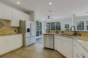 10305 Scull Creek Dr, Austin, TX 78730 - Photo 14