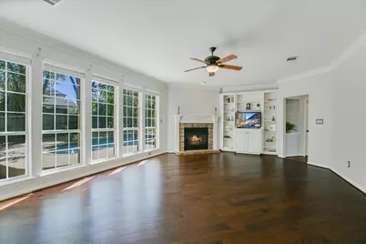 10305 Scull Creek Drive, Austin, TX 78730 - Photo 10