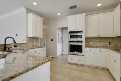 10305 Scull Creek Drive, Austin, TX 78730 - Photo 2