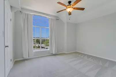 10305 Scull Creek Drive, Austin, TX 78730 - Photo 16