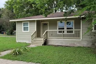 1410 Singleton Ave, Austin, TX 78702 - Photo 2