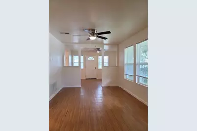 1410 Singleton Avenue, Austin, TX 78702 - Photo 1