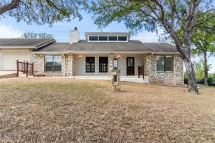 210A Tee Off, Horseshoe Bay, TX 78657 - Photo 2