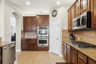 11228 Woodland Hills Trail, Austin, TX 78732 - Photo 6