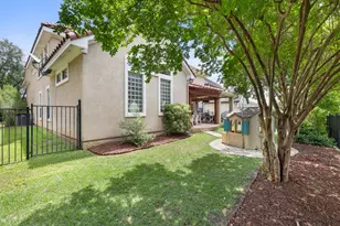 11228 Woodland Hills Trail, Austin, TX 78732 - Photo 36
