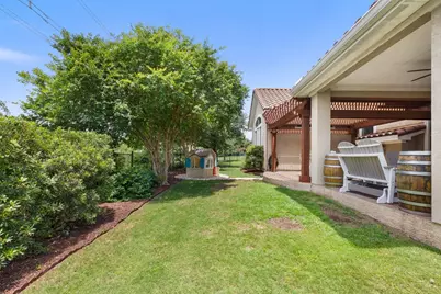 11228 Woodland Hills Trail, Austin, TX 78732 - Photo 34