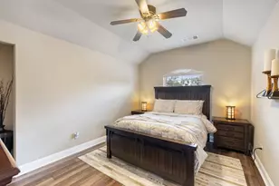 11228 Woodland Hills Trail, Austin, TX 78732 - Photo 22