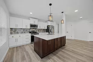 602 Firethorn Ln, Round Rock, TX 78664 - Photo 10