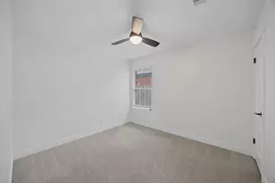 602 Firethorn Ln, Round Rock, TX 78664 - Photo 20