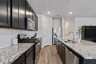 17808 Fairbridge Ln, Manor, TX 78653 - Photo 4