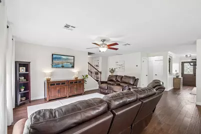 485 Bella Vista Circle, Kyle, TX 78640 - Photo 12