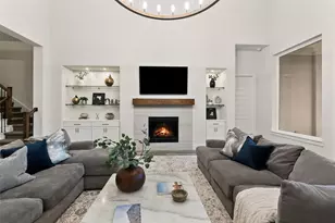 207 Lodestone Ln, Austin, TX 78738 - Photo 14